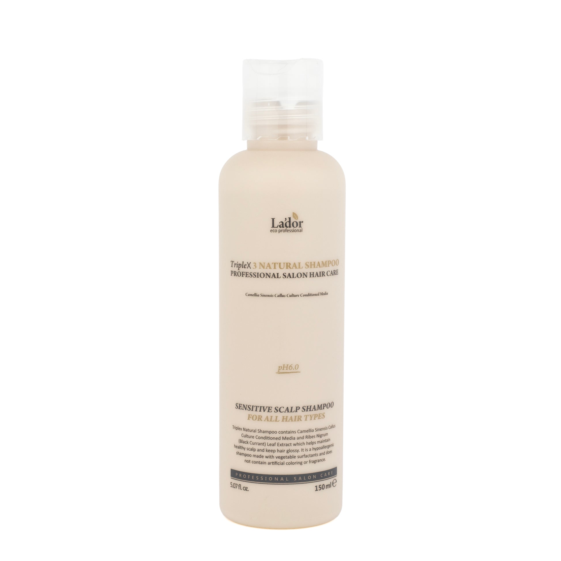 Flacone di La’dor TripleX3 Natural Shampoo 150ml - Shampoo purificante e sebo-regolatore per capelli grassi, normali e cuoio capelluto sensibile. Formula naturale con Tea Tree, Limone e Lavanda, disponibile su Pink Beauty cosmetica coreana